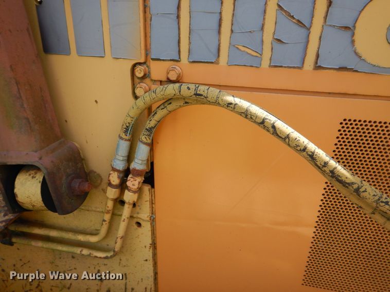 image for item FT9336 1991 Case 550 dozer