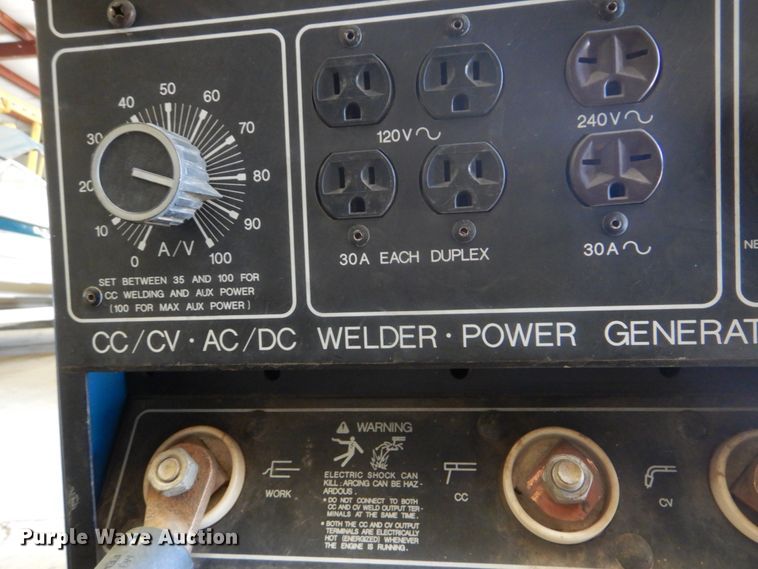 image for item FT9339 Miller Bobcat 225G CC/CV AC/DC welder/generator