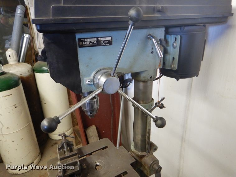 Delta 14070 drill press in Clinton, IA Item FT9348 sold Purple Wave