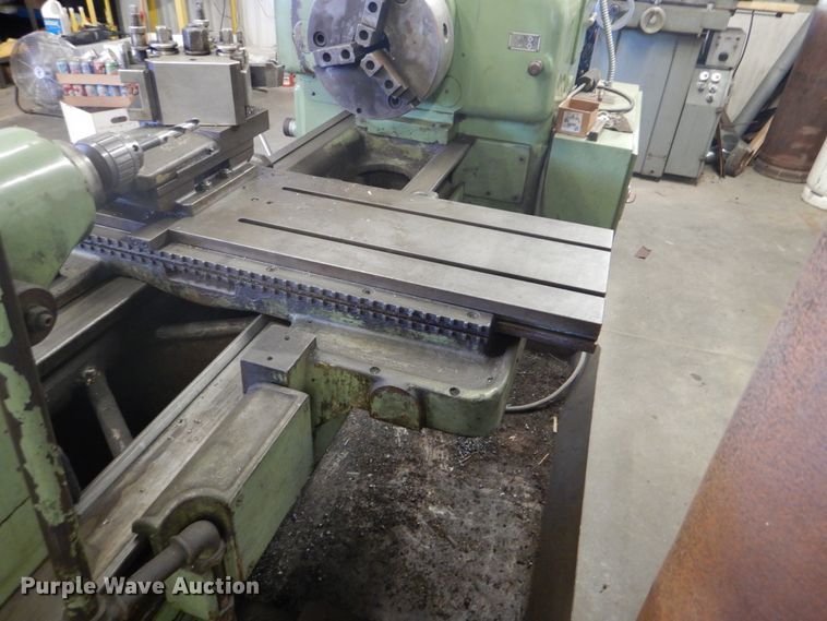 image for item FT9354 Schaerer lathe