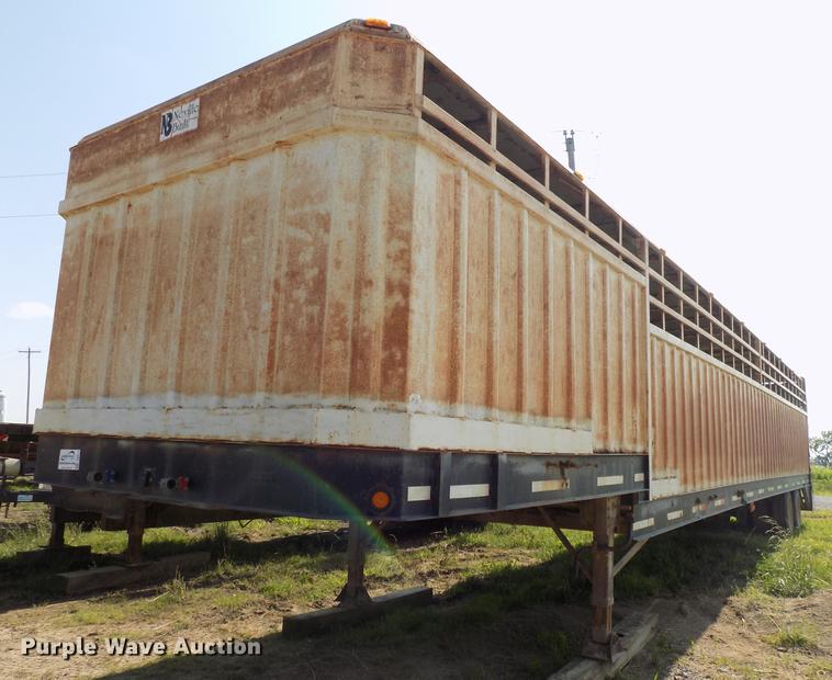 image for item DB9553 2000 Neville Built livestock trailer