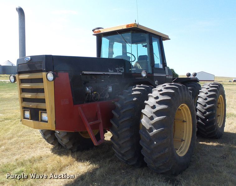 image for item DC5050 1988 Versatile 846 4WD tractor