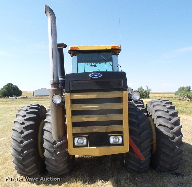 image for item DC5050 1988 Versatile 846 4WD tractor