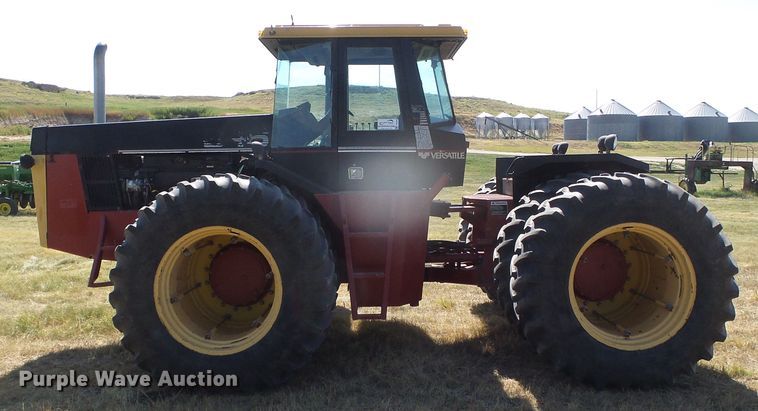 image for item DC5050 1988 Versatile 846 4WD tractor
