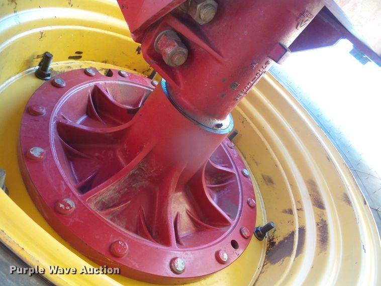 image for item DC5050 1988 Versatile 846 4WD tractor