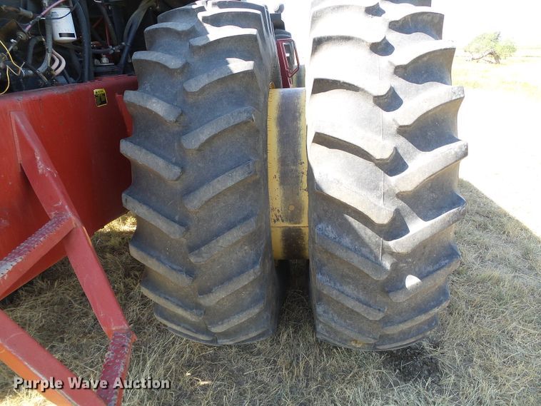 image for item DC5050 1988 Versatile 846 4WD tractor