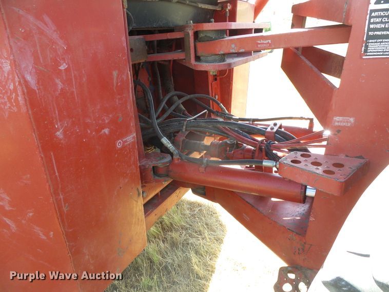 image for item DC5050 1988 Versatile 846 4WD tractor