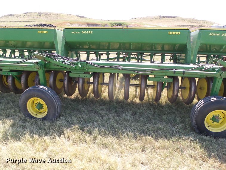image for item DC5051 John Deere 9300 hoe grain drill