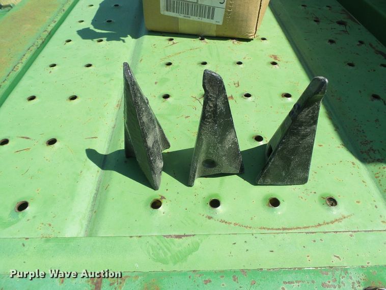 image for item DC5051 John Deere 9300 hoe grain drill