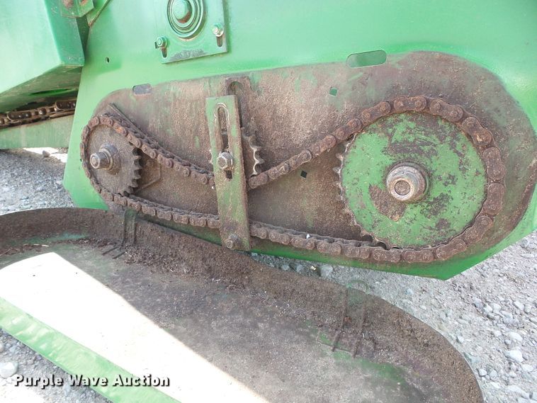 image for item DC5052 John Deere 1691 ARRO all-crop head