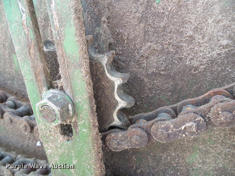 image for item DC5052 John Deere 1691 ARRO all-crop head