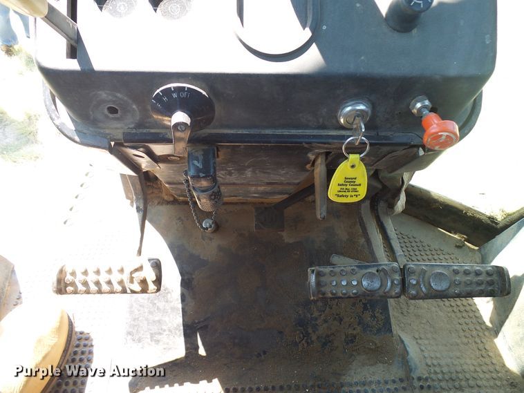 image for item DD6041 1973 John Deere 4430 tractor