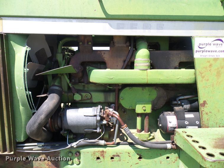 image for item DD6041 1973 John Deere 4430 tractor