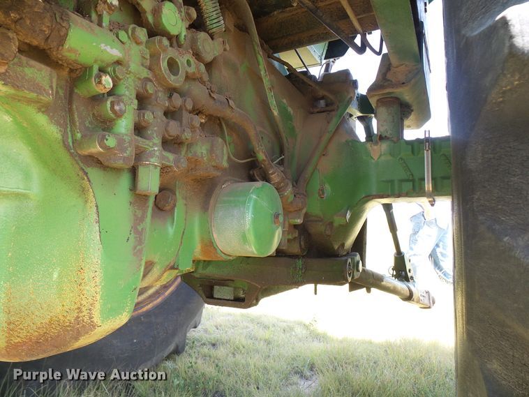 image for item DD6041 1973 John Deere 4430 tractor