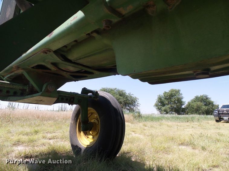 image for item DD6041 1973 John Deere 4430 tractor