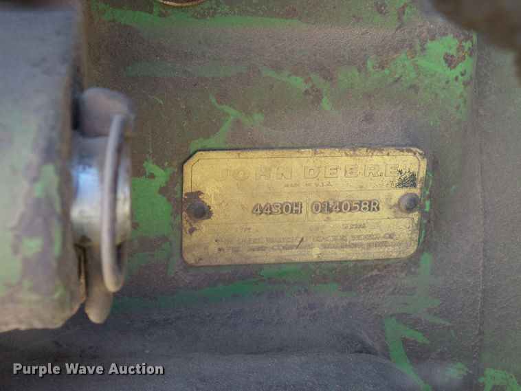 image for item DD6041 1973 John Deere 4430 tractor
