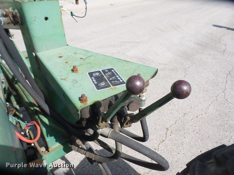 image for item DD6300 1972 John Deere 2030 tractor