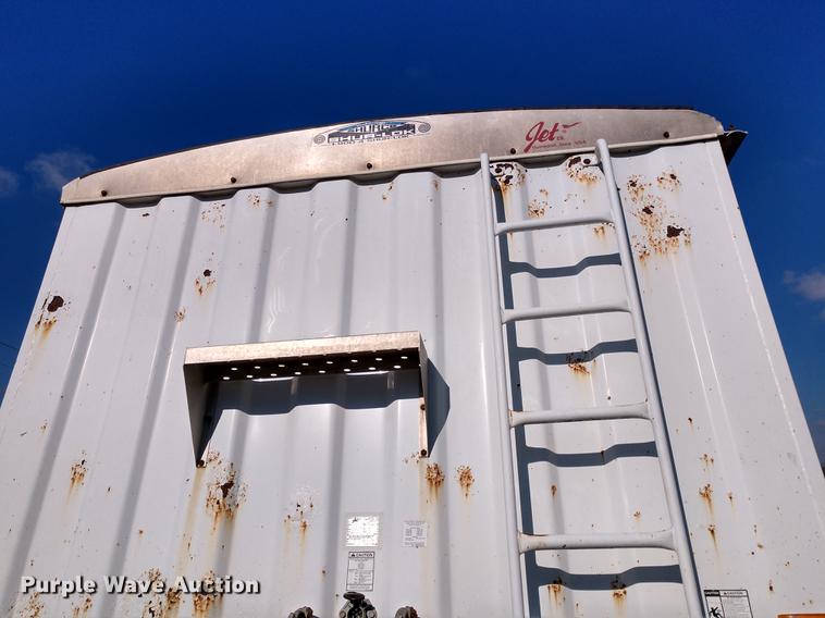 image for item DD6951 2001 Jet double hopper bottom grain trailer