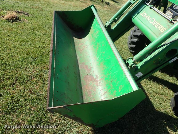 image for item DE5485 2005 John Deere 6615 MFWD tractor