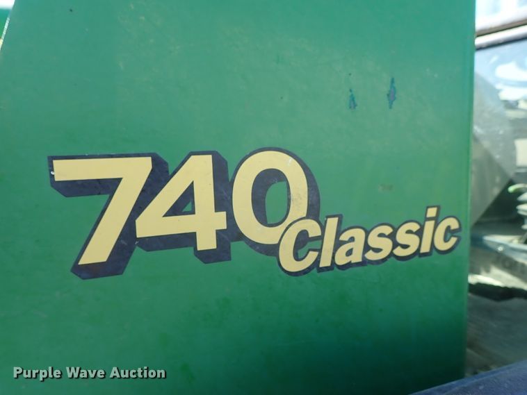 image for item DE5485 2005 John Deere 6615 MFWD tractor