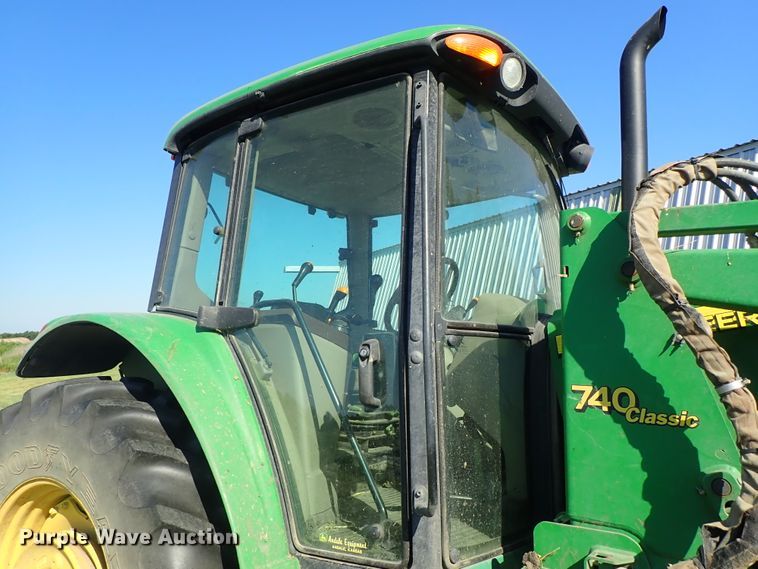 image for item DE5485 2005 John Deere 6615 MFWD tractor