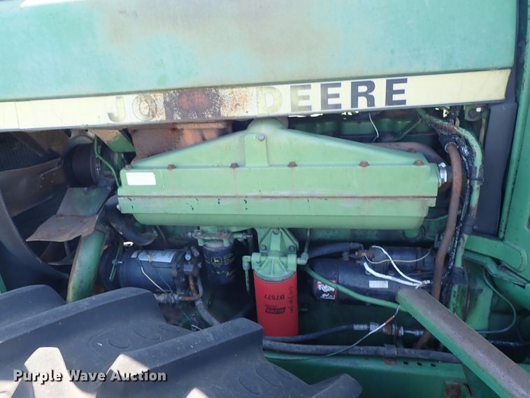 image for item DE5490 1981 John Deere 8640 4WD tractor