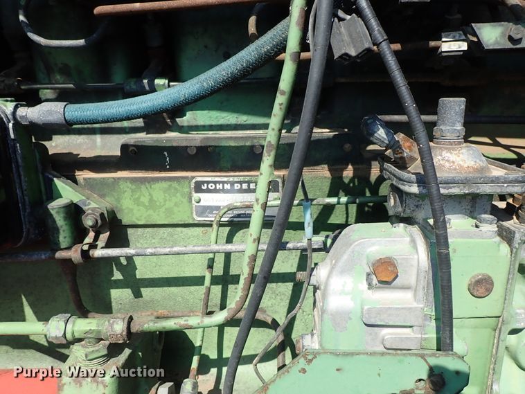 image for item DE5490 1981 John Deere 8640 4WD tractor