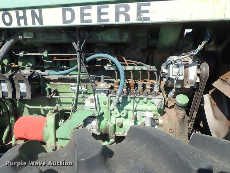 image for item DE5490 1981 John Deere 8640 4WD tractor