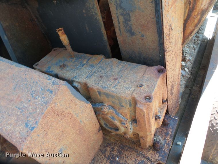 image for item DE7921 Adams fertilizer blender