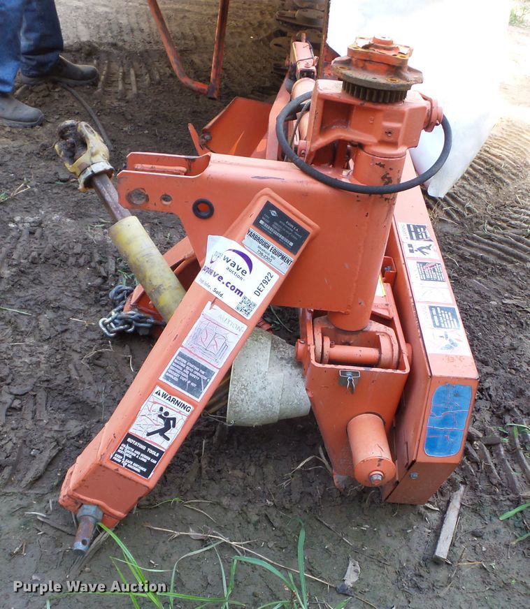 image for item DE7922 Kuhn GMD700-GIIHDN disc mower