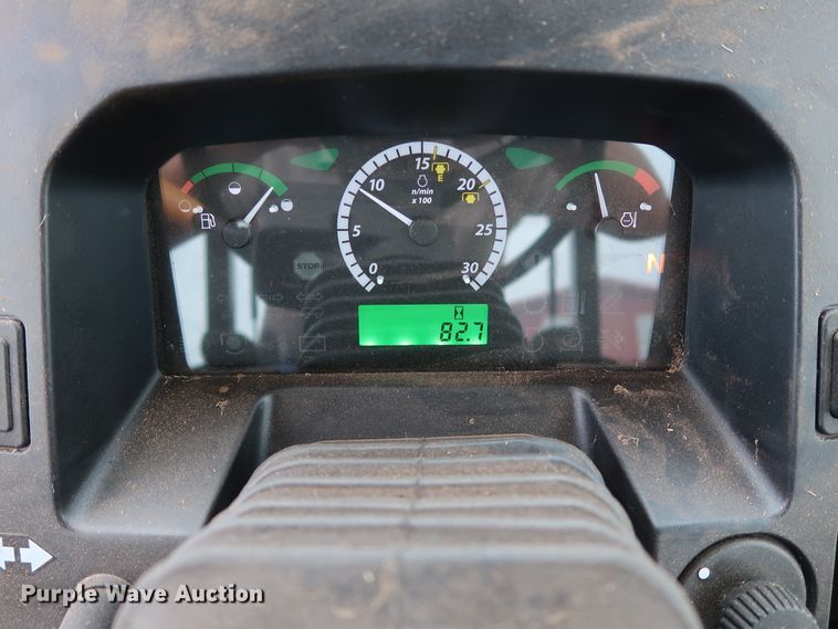 image for item DG4094 2017 John Deere 5075E MFWD tractor