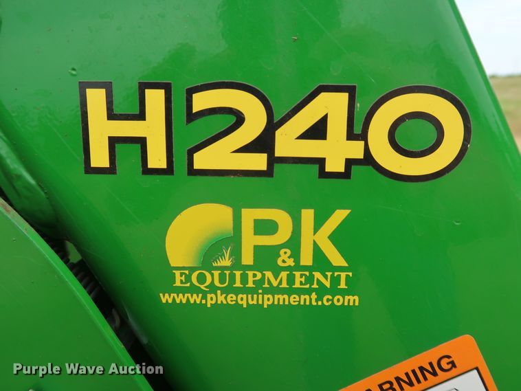 image for item DG4094 2017 John Deere 5075E MFWD tractor