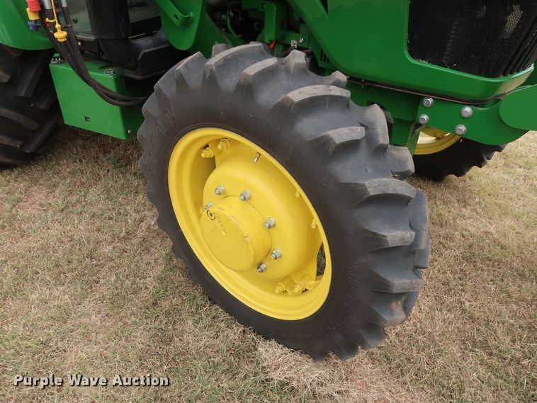 image for item DG4094 2017 John Deere 5075E MFWD tractor