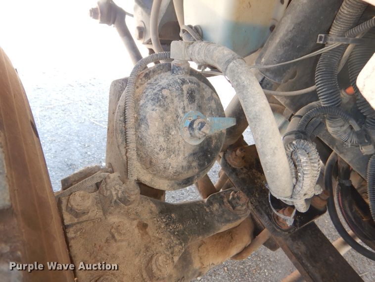 image for item DG4789 2007 International 4200 flatbed truck