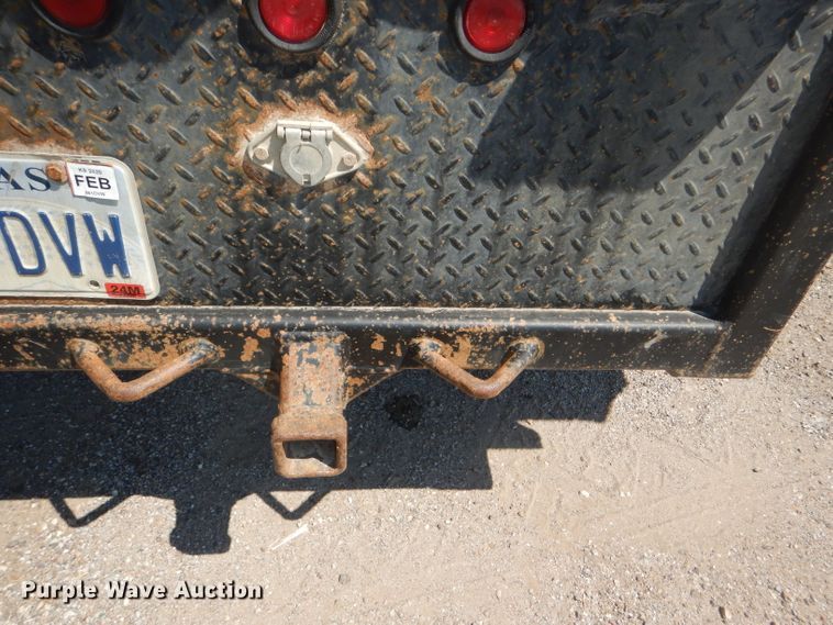 image for item DG4789 2007 International 4200 flatbed truck