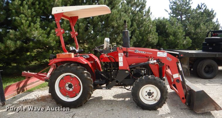 image for item DG4829 2004 Farm Pro 2430 MFWD tractor