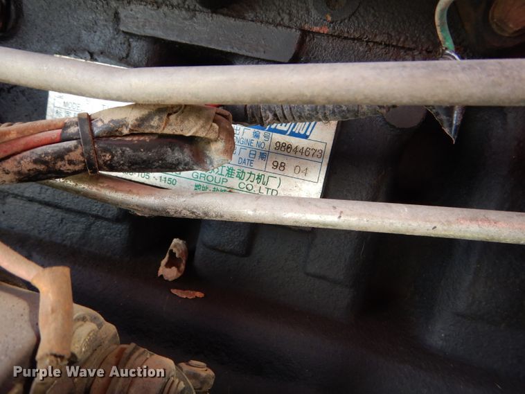 image for item DG4829 2004 Farm Pro 2430 MFWD tractor