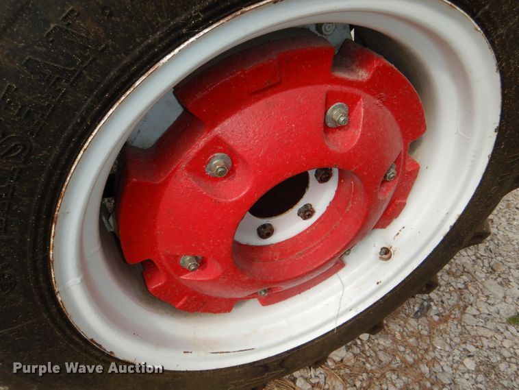 image for item DG4829 2004 Farm Pro 2430 MFWD tractor