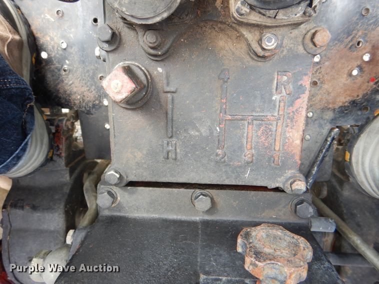 image for item DG4829 2004 Farm Pro 2430 MFWD tractor