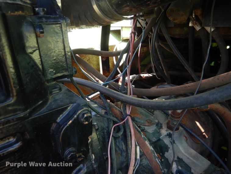 image for item DG5815 1980 Steiger Panther III PTA325 4WD tractor