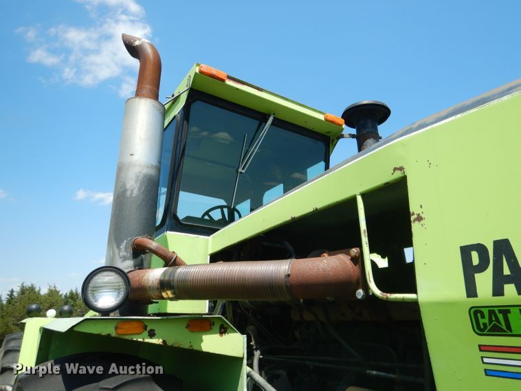 image for item DG5815 1980 Steiger Panther III PTA325 4WD tractor