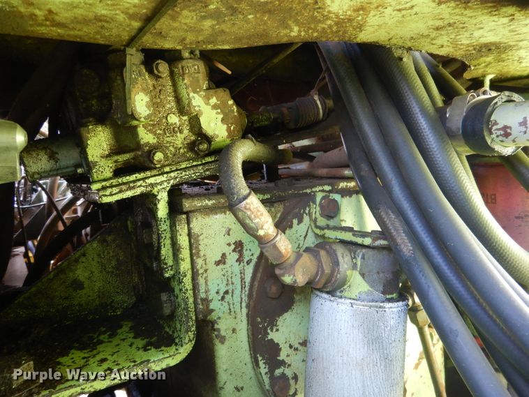 image for item DG5815 1980 Steiger Panther III PTA325 4WD tractor