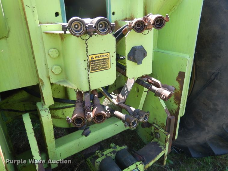 image for item DG5815 1980 Steiger Panther III PTA325 4WD tractor