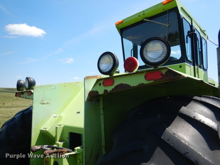 image for item DG5815 1980 Steiger Panther III PTA325 4WD tractor