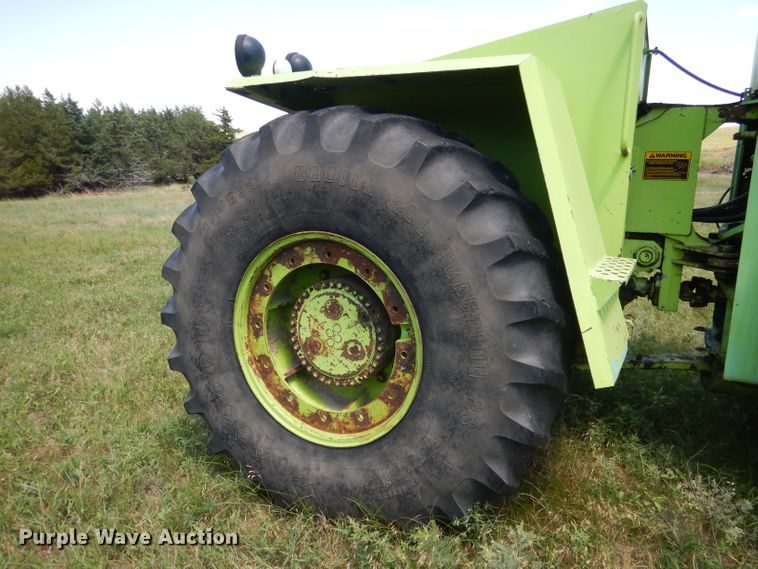 image for item DG5815 1980 Steiger Panther III PTA325 4WD tractor