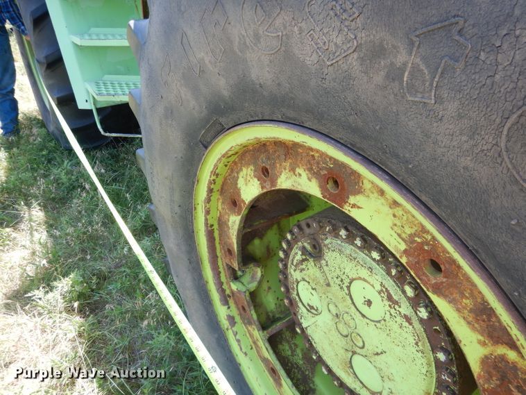 image for item DG5815 1980 Steiger Panther III PTA325 4WD tractor