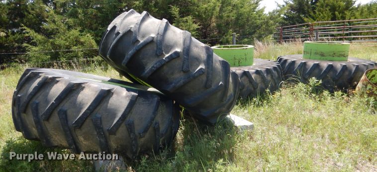 image for item DG5815 1980 Steiger Panther III PTA325 4WD tractor