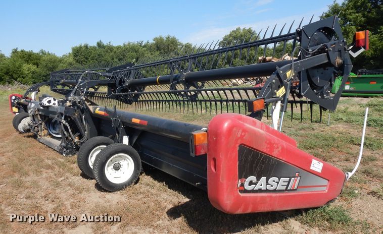 image for item DH0322 2012 Case IH 2162 draper head