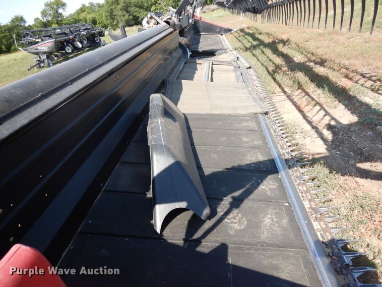 image for item DH0322 2012 Case IH 2162 draper head