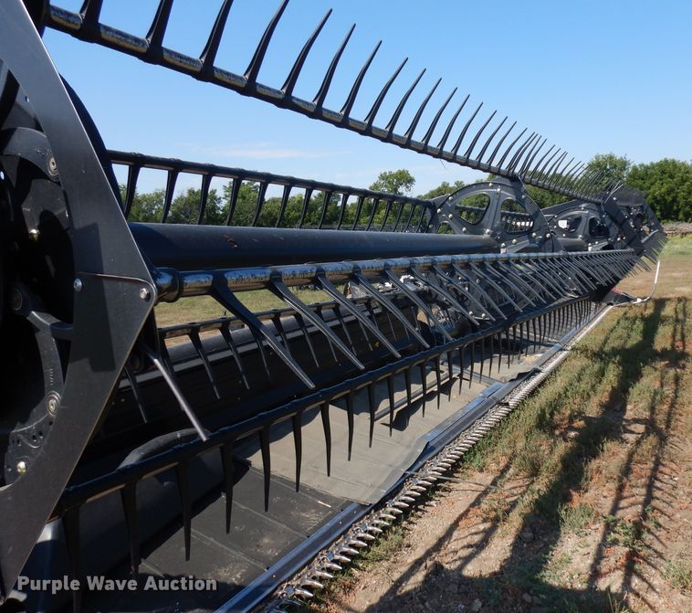 image for item DH0322 2012 Case IH 2162 draper head